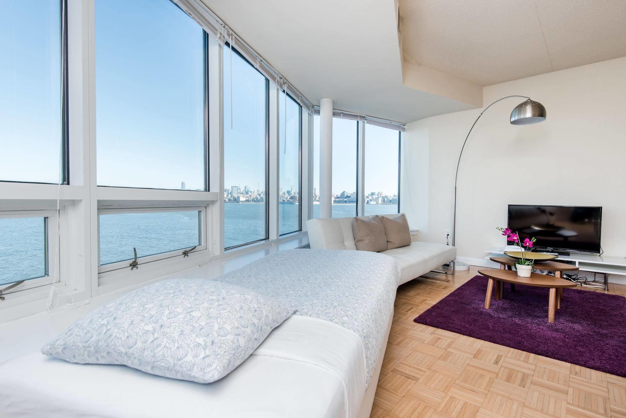 Dharma Home Suites Jc At Exchange Place Jersey City Extérieur photo
