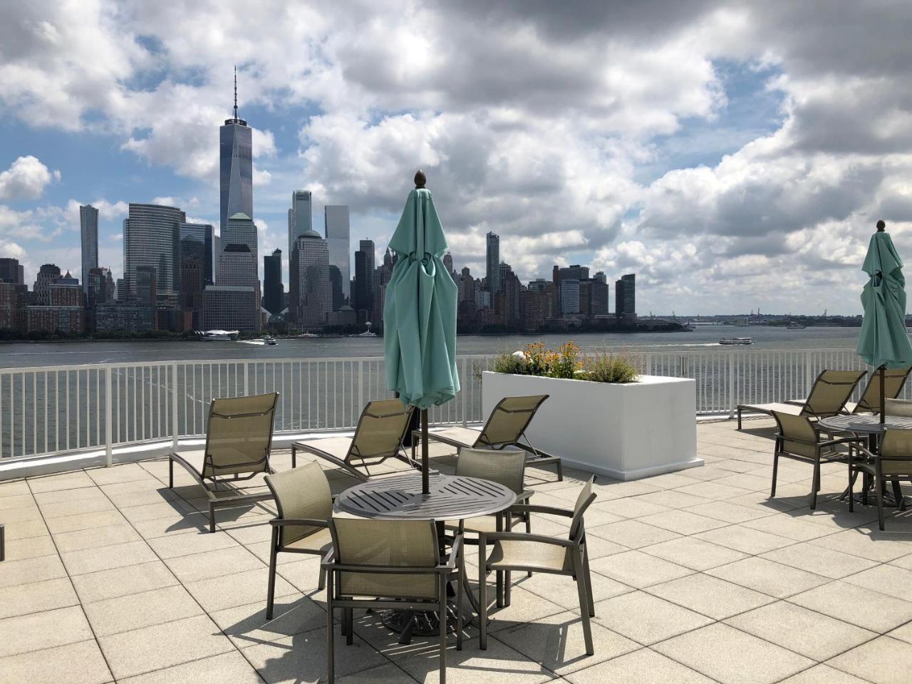 Dharma Home Suites Jc At Exchange Place Jersey City Extérieur photo