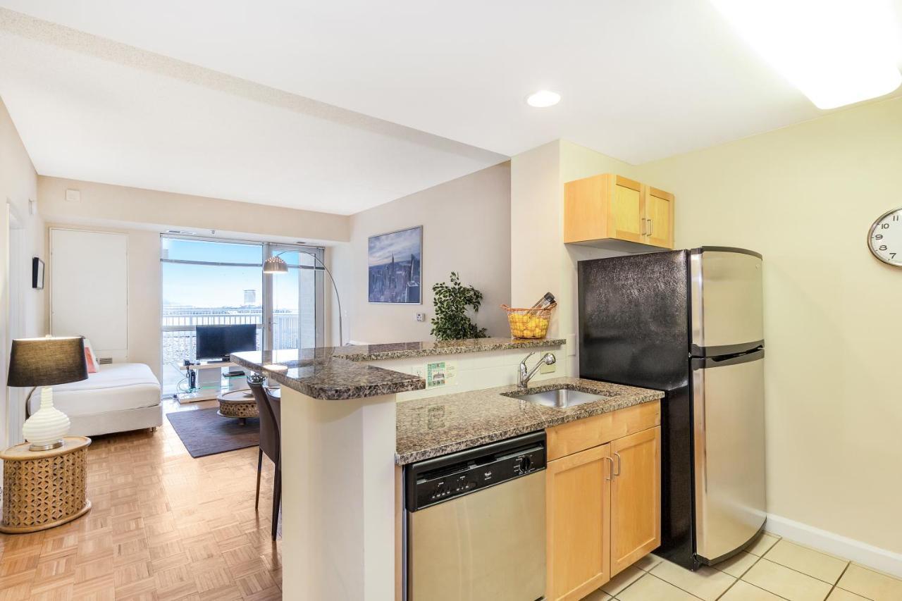 Dharma Home Suites Jc At Exchange Place Jersey City Extérieur photo