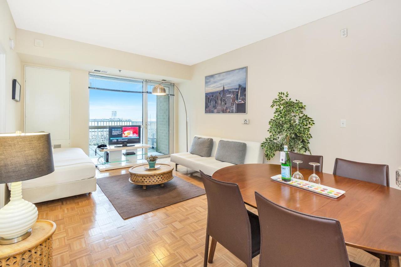 Dharma Home Suites Jc At Exchange Place Jersey City Extérieur photo